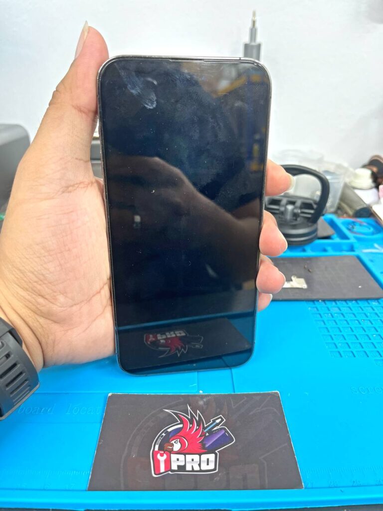 iPhone tak boleh on bila sampai di iPro Ampang